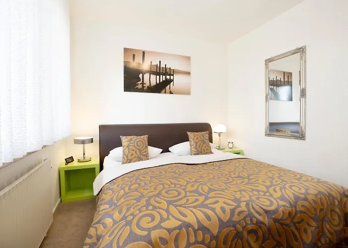 Fischerstrasse 10a 3 *